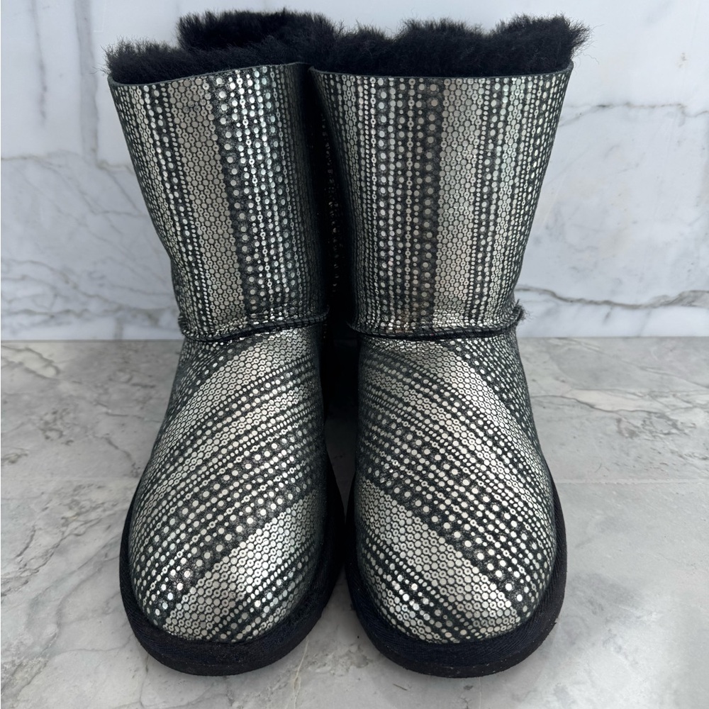 Special Edition Uggs Short